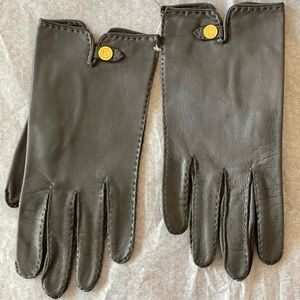 NWOT- Loewe vintage grey leather gloves